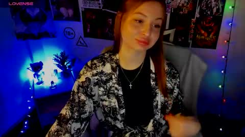 Snapshot of nicoledior_ chatting on 09/29/25, 06:51 Nicole online show from 09/29/25, 06:51