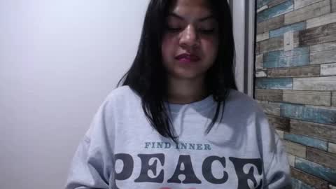 Nicole online show from 03/12/25, 11:33