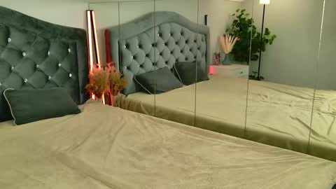 nicoleeverly online show from 02/21/26, 01:45