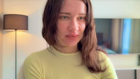 nicolekira online show from 04/03/26, 08:34