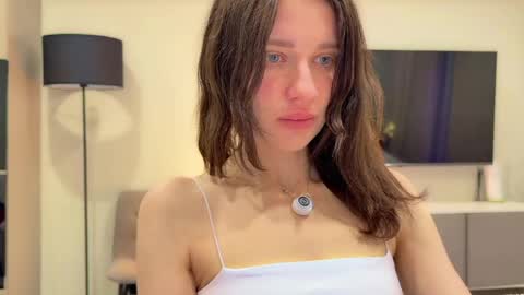 nicolekira online show from 04/03/26, 10:30