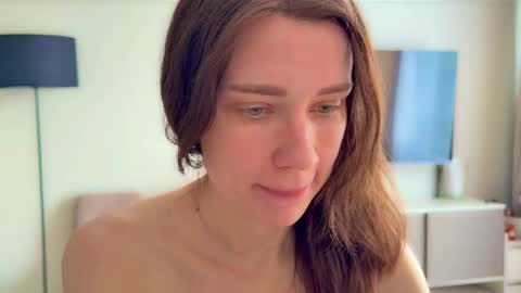 nicolekira online show from 04/07/26, 09:10