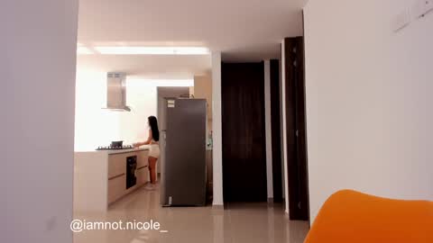 Nicole Manson online show from 01/15/25, 08:16