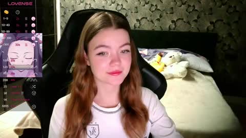 NicoleMeew online show from 01/28/25, 12:47