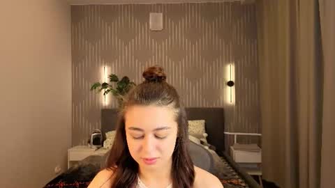 Snapshot of nicolerossss chatting on 06/26/26, 01:21 NicoleRossss online show from 06/26/26, 01:21