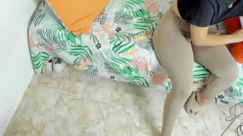 nicole santana online show from 04/08/26, 05:29