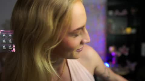 Snapshot of nicolette__shea_ chatting on 03/07/25, 12:12 nicolette__shea_ online show from 03/07/25, 12:12