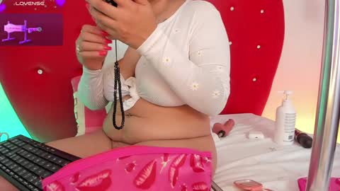 nicolette online show from 01/27/25, 10:06