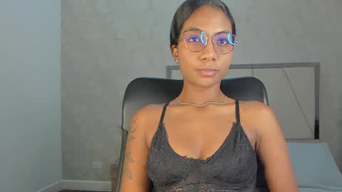 Nicol  online show from 04/10/26, 03:01