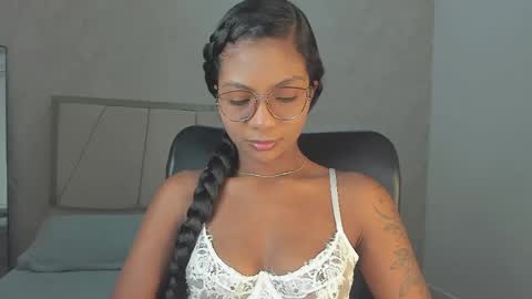 Nicol  online show from 04/16/26, 03:07