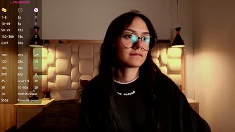 Nicoll  online show from 02/25/26, 01:43