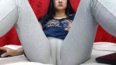 NICOLLE online show from 02/19/26, 10:06