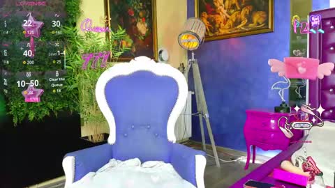 Nicolle online show from 05/02/26, 01:27