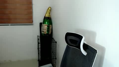 NIC 333 online show from 01/14/25, 07:06