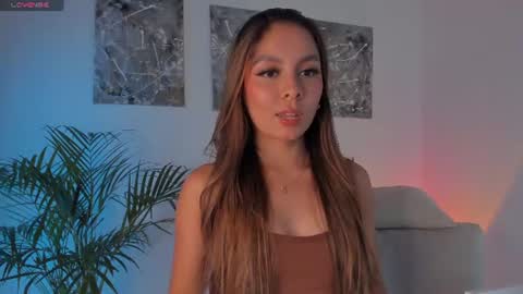 Nicollewest online show from 06/12/26, 10:52