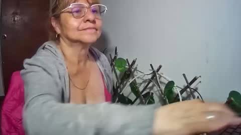 nicoltatiana_ online show from 02/23/26, 04:21