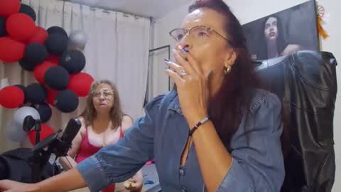 nicoltatiana_ online show from 05/02/26, 11:54