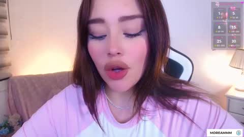 Nicol online show from 11/21/25, 01:15