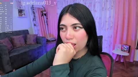 Snapshot of nidrii_07 chatting on 06/24/26, 05:17 900 300 online show from 06/24/26, 05:17