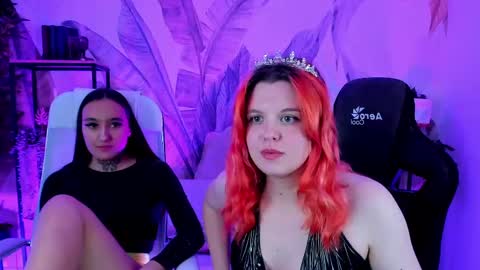 Snapshot of nielletablossom chatting on 02/27/25, 05:56 Nellie online show from 02/27/25, 05:56