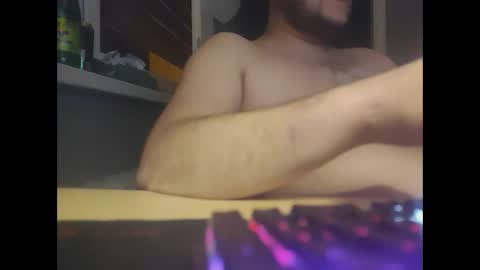 Snapshot of niewidoczny26 chatting on 12/01/24, 05:02 Niewidoczny online show from 12/01/24, 05:02