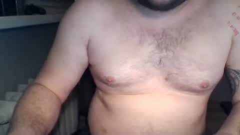 Snapshot of niewidoczny26 chatting on 01/04/25, 12:48 Niewidoczny online show from 01/04/25, 12:48