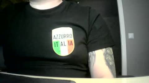 Snapshot of niewidoczny26 chatting on 03/07/25, 09:59 Niewidoczny online show from 03/07/25, 09:59