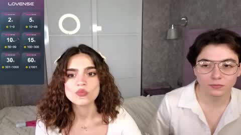 Daisy nd Tyler 3 online show from 02/25/25, 11:00