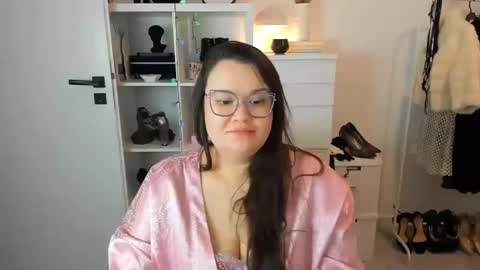 Holly online show from 03/02/26, 07:21