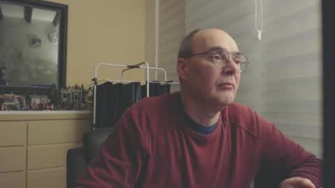 Snapshot of nightkeeper63 chatting on 12/22/24, 01:34 nightkeeper63 online show from 12/22/24, 01:34