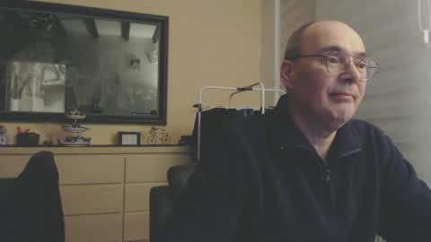 Snapshot of nightkeeper63 chatting on 01/11/25, 12:44 nightkeeper63 online show from 01/11/25, 12:44