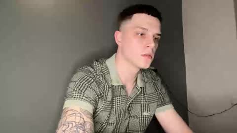 Max online show from 12/21/25, 07:10