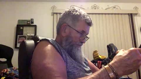 nightmoves1970 online show from 10/19/25, 02:23