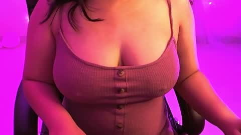 Snapshot of nightqueen107446 chatting on 03/12/25, 05:13 nightqueen107446 online show from 03/12/25, 05:13