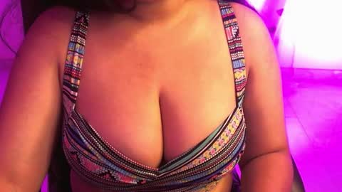 Snapshot of nightqueen107446 chatting on 10/08/25, 02:20 nightqueen107446 online show from 10/08/25, 02:20