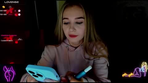 nigo_nika online show from 12/07/24, 11:40