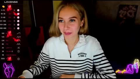 nigo_nika online show from 12/08/24, 02:09