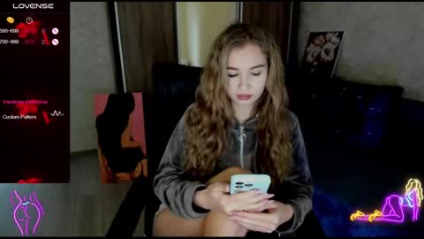 nigo_nika online show from 01/25/25, 11:55