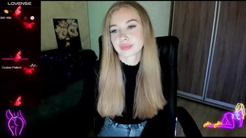 nigo_nika online show from 09/14/25, 07:35