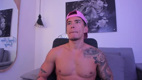 Niick online show from 12/25/24, 10:16