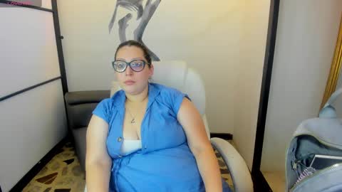 Anni online show from 03/07/25, 09:38