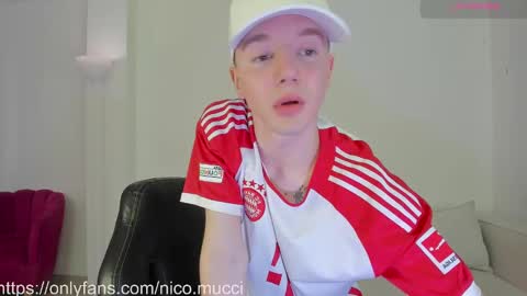 Nicolas Mucci online show from 12/04/24, 02:04