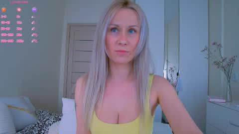 Nika Bloom online show from 03/16/26, 09:35