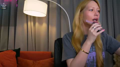LIana online show from 06/11/26, 12:32