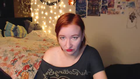 Nika online show from 12/20/24, 06:02