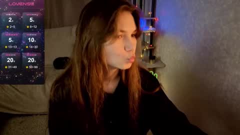 Nika online show from 11/16/25, 08:14