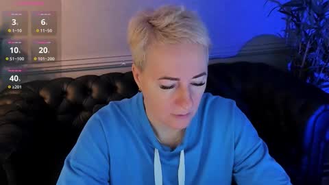 Snapshot of nika_smit chatting on 12/05/25, 08:45 Nika online show from 12/05/25, 08:45