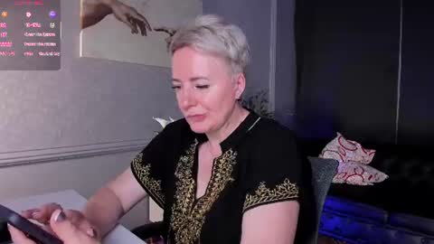 Nika online show from 06/26/26, 09:03