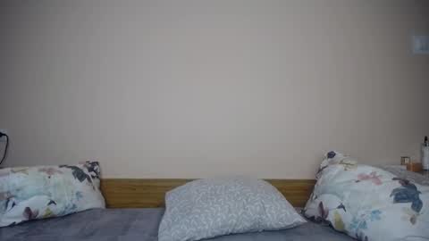 Nika online show from 09/19/25, 08:49