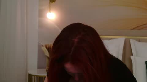 Nika online show from 04/15/26, 02:40